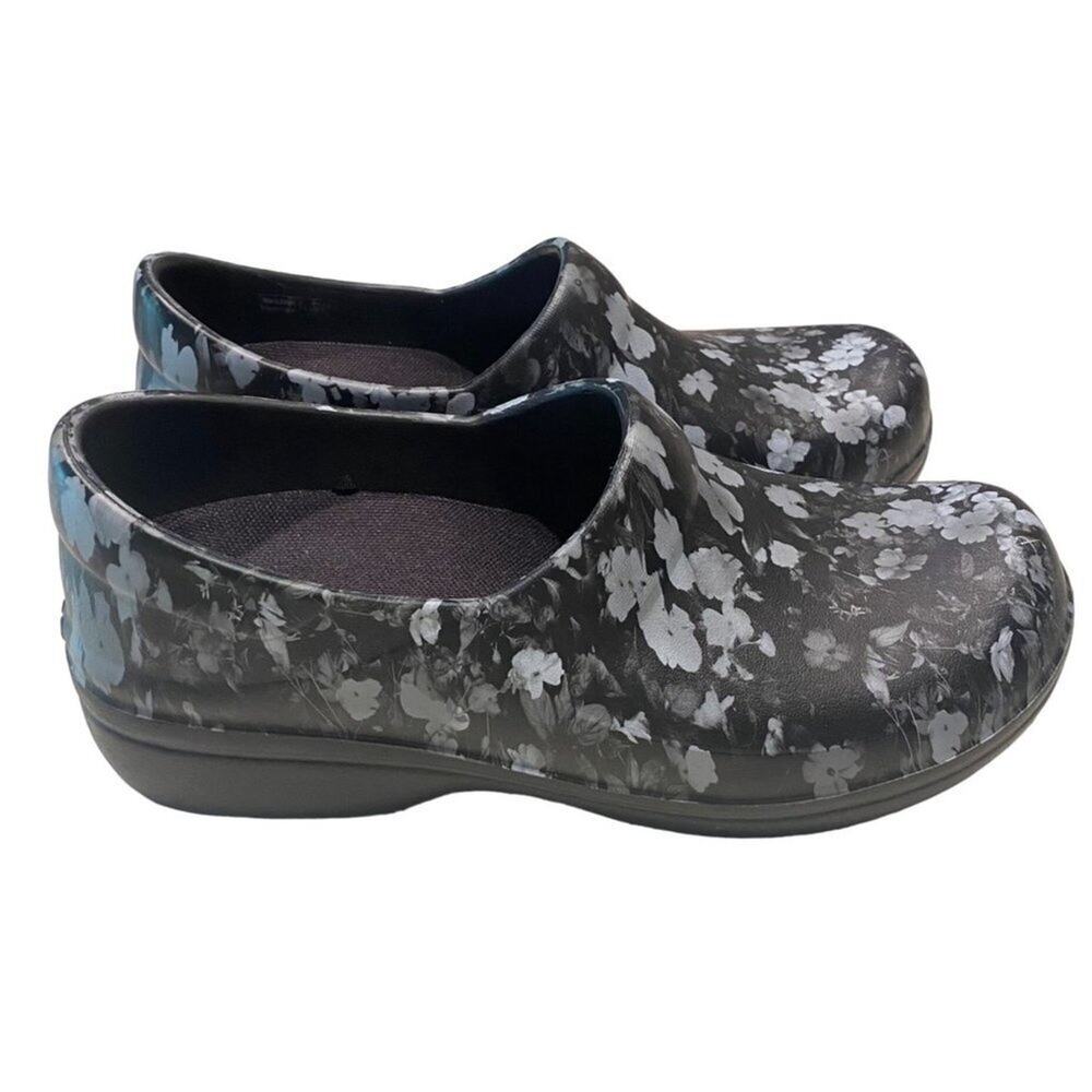 CROCS Women's "Neria Pro II"  Clogs, Floral Black / White #205385, Size 8